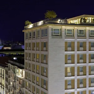 Renaissance Mediterraneo Hotel